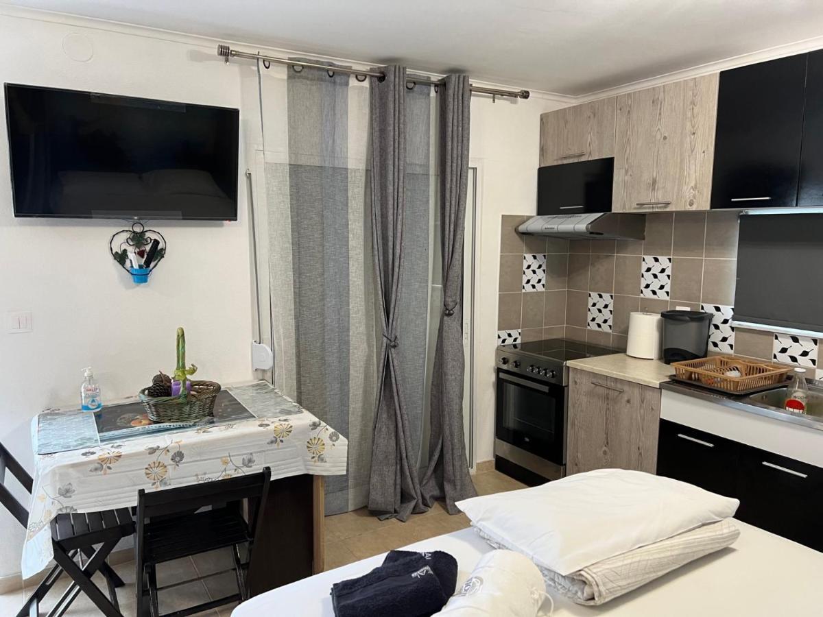 Sunshine Apartments Nea Nea Makri Zewnętrze zdjęcie