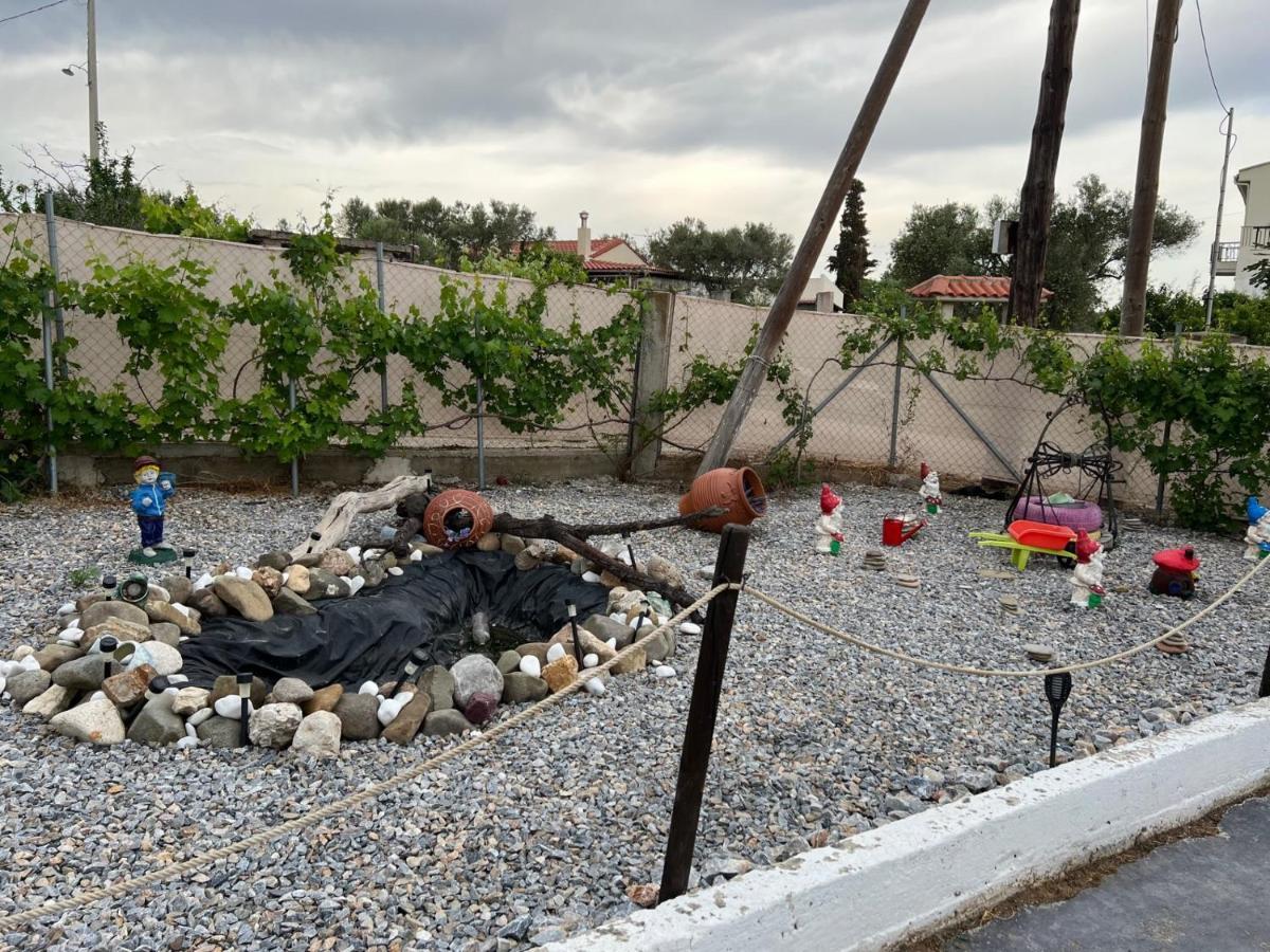 Sunshine Apartments Nea Nea Makri Zewnętrze zdjęcie