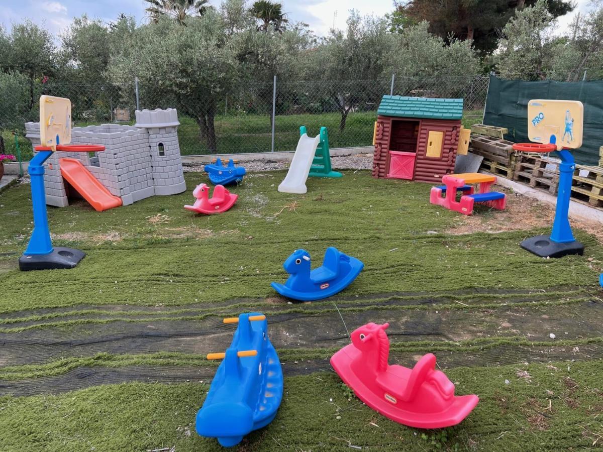 Sunshine Apartments Nea Nea Makri Zewnętrze zdjęcie
